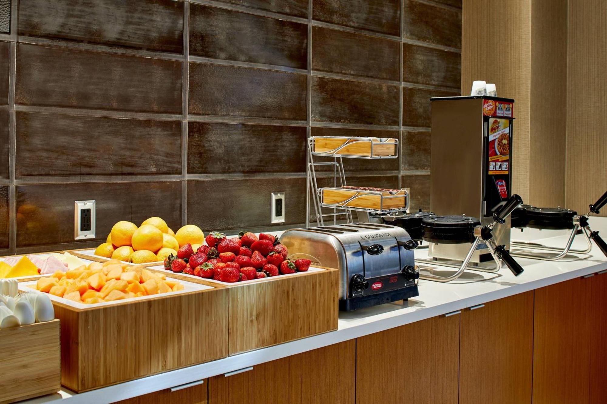 Springhill Suites Charlotte At Carowinds Buitenkant foto